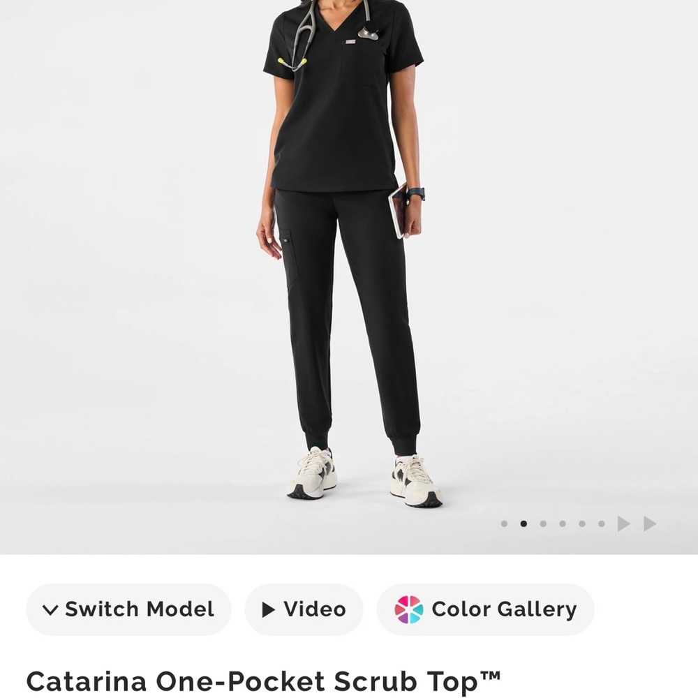Figs Women's Catarina Black Scrub Top